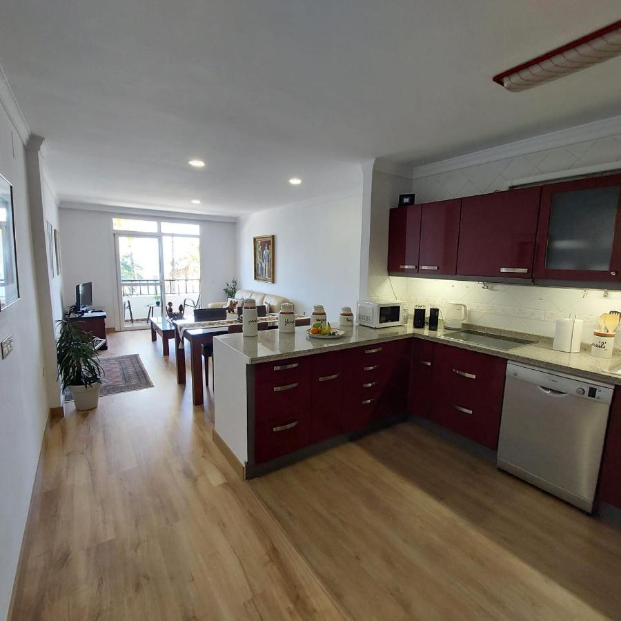 Apartamento Frente A La Playa Piso 2 Естепона Екстериор снимка